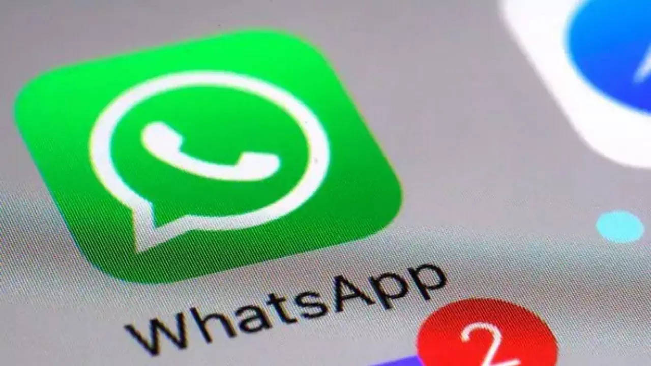 Pin WhatsApp Messages In A Chat