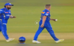 Rohit Sharma Ignored By MI Debutant Luke Wood  Fact Check Of Viral Video