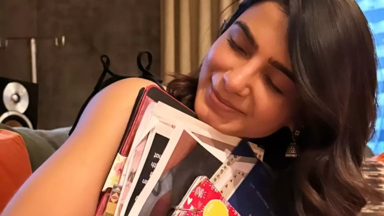 Samantha Ruth Prabhu Meets Fans