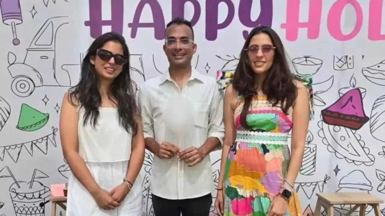 Isha Ambani and Shloka Ambani. Credit: Instagram