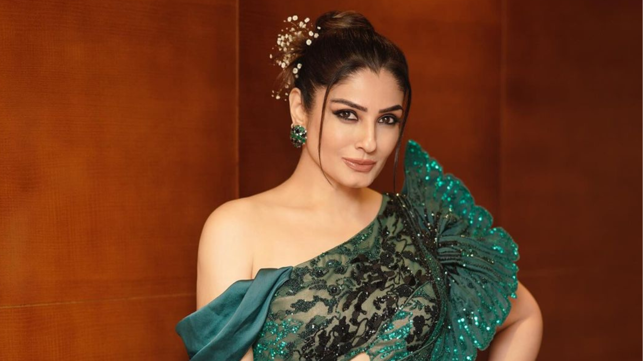 Raveena Tandon Says 'Insecure People Look For Ways To Pull Others Down': Could Come At You Via Your Boyfriends...