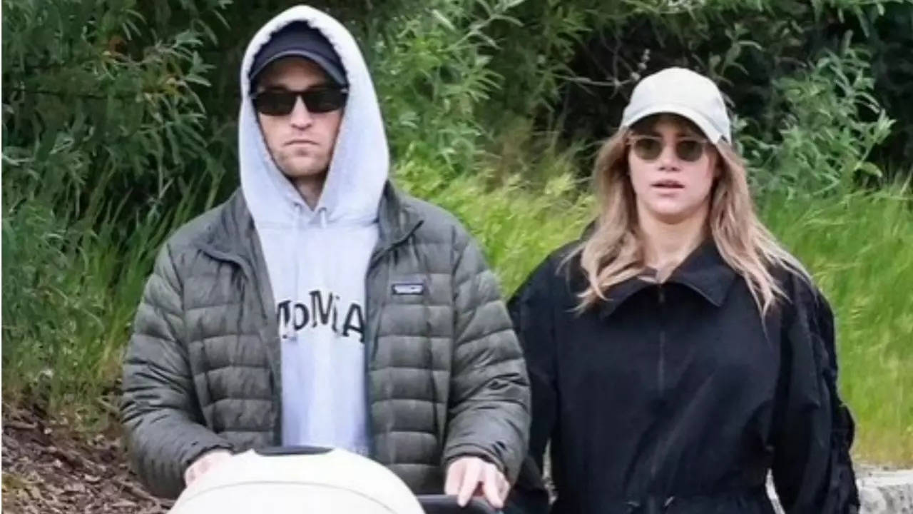 New Parents Robert Pattinson, Suki Waterhouse Spotted Taking A Stroll With Their Newborn In LA. PICS