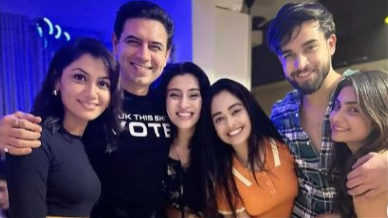 Sriti Jha, Mugdha Chaphekar, Krishna Kaul Reunite With Kumkum Bhagya Co-Stars; See Pics