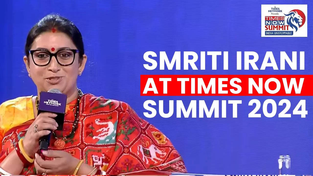 Gandhi Khandaan VS Modi Govt Smriti Irani Tears Into Congress Times