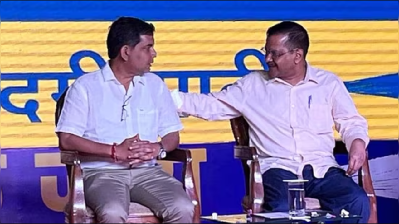 AAP national convenor Arvind Kejriwal with the party’s Goa chief Amit Palekar