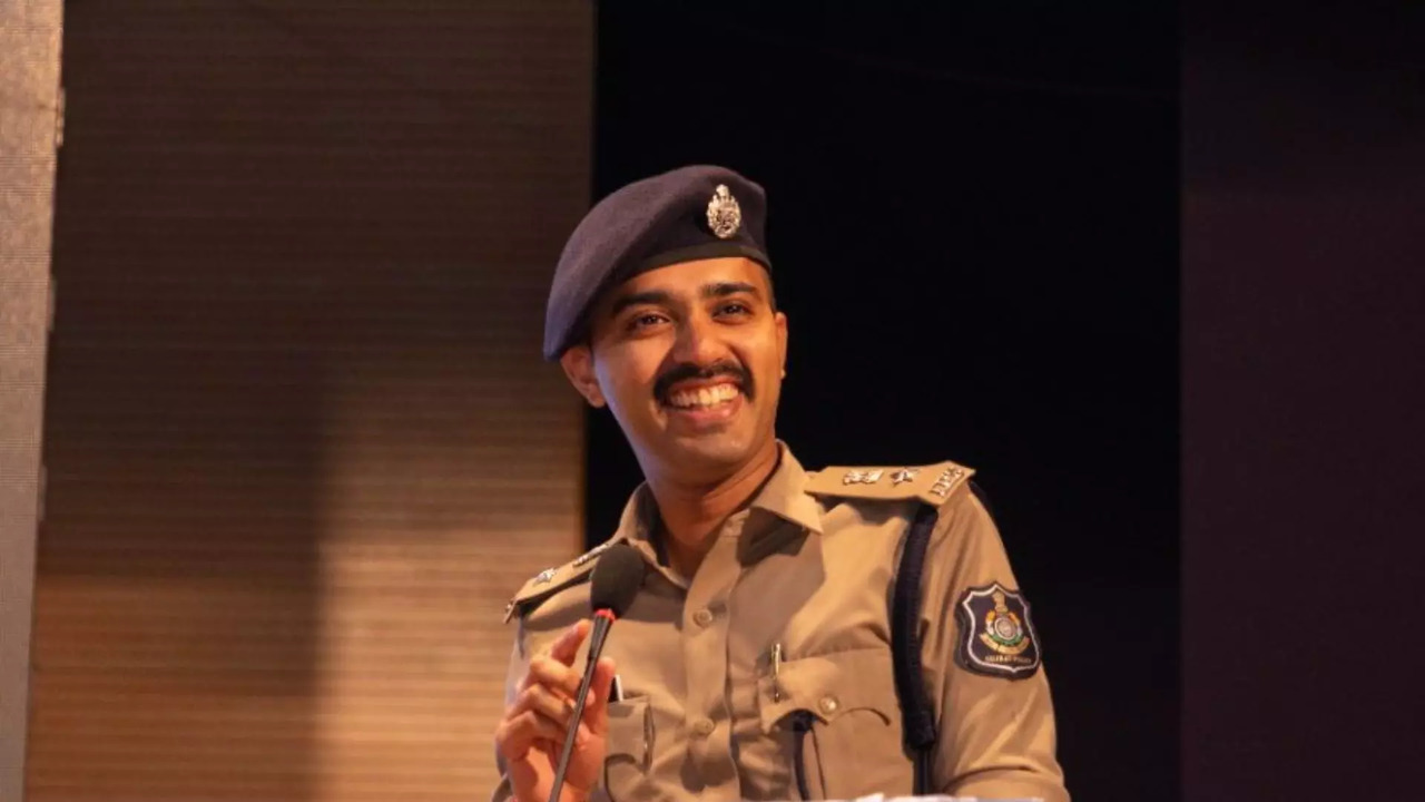 Youngest IPS Officer Safin Hasan Shares How to Crack UPSC, Shares Tips