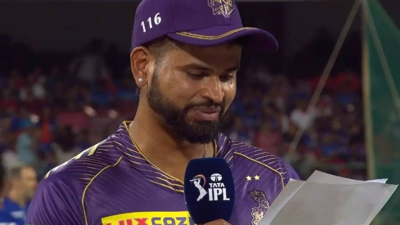 I'm Confused: Major Goof Up For KKR! Shreyas Iyer Forgets Playing XI During Toss Vs RCB