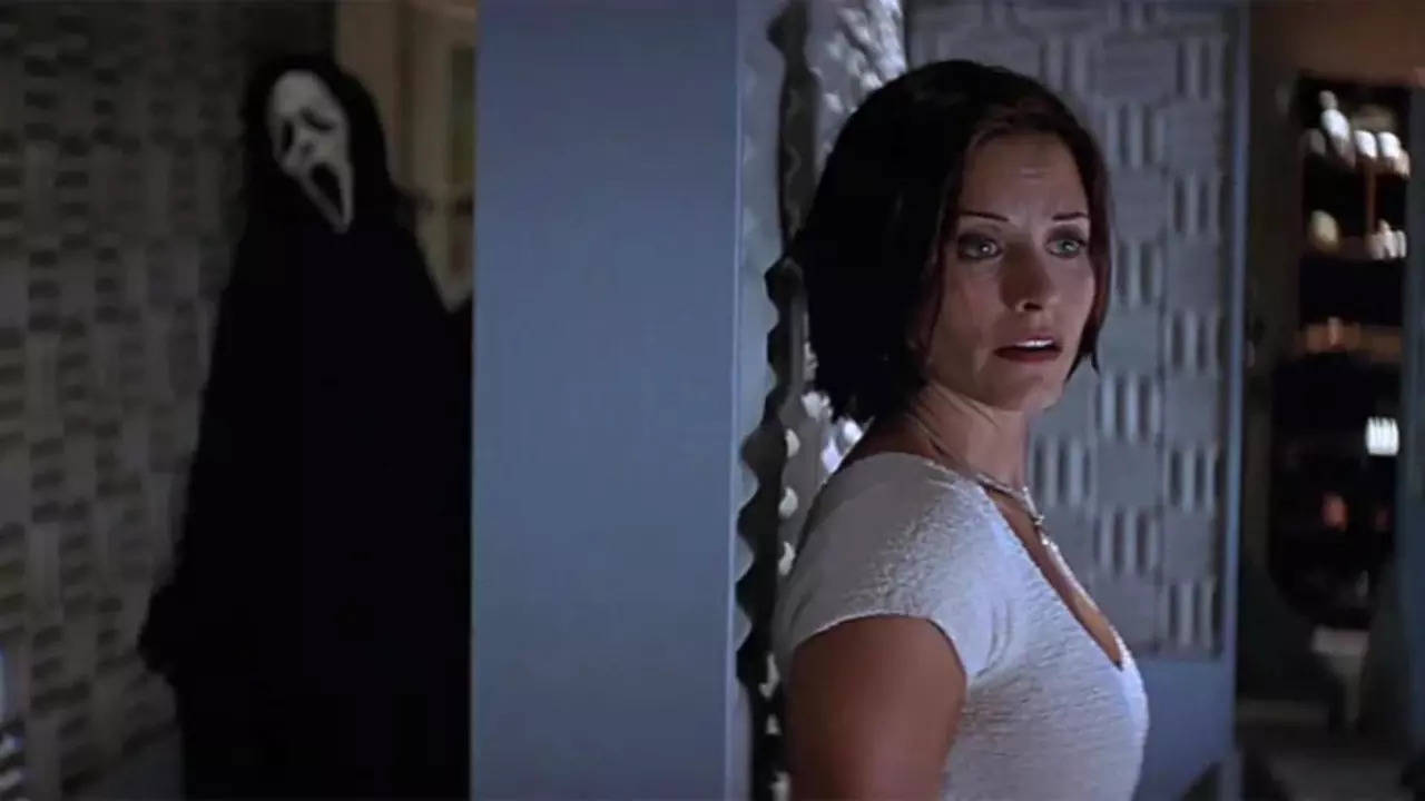 Courteney Cox In Negotiations To Reprise Iconic Role For Scream VII