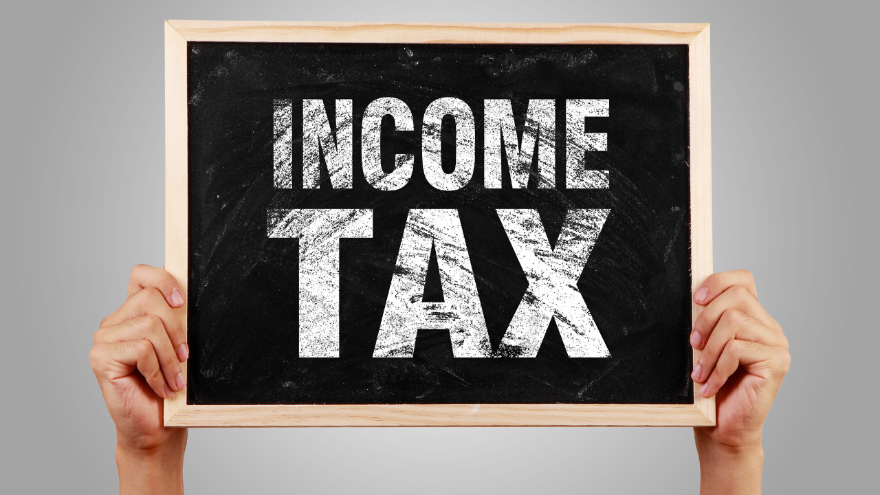 New Income Tax Rules, New Income Tax Rules From April 1,Tax Slabs, Deduction, Rebates,  New Tax Regime, Old Tax Regime, New Income Tax Slab Revisions, New Income Tax Slabs, Changes in Rebate and Deductions, Changes In Tax Exemptions, Rebate, Deductions