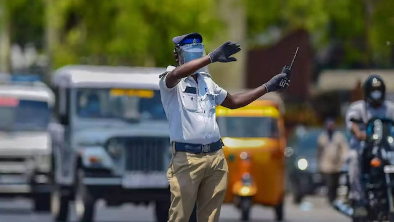  சென்னை மக்களே கவனம்.. மெட்ரோ பணிகளுக்காக போக்குவரத்து மாற்றம் அறிவிப்பு.. முழு விவரம் 