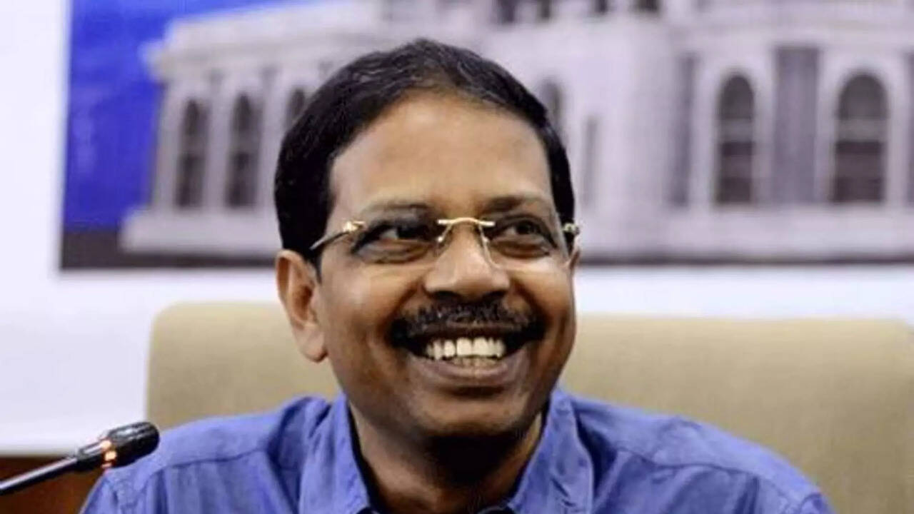  தேர்தல் காலத்தில் ரூ.50,000க்கு மேல் எடுத்து செல்ல அனுமதி உண்டா.. தலைமை தேர்தல் அதிகாரி பதில் 