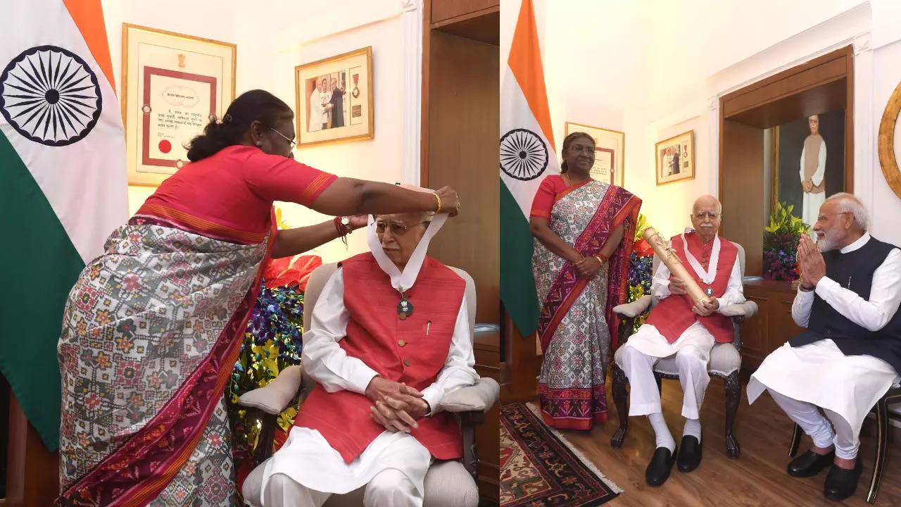 President Droupadi Murmu confers Bharat Ratna upon LK Advani