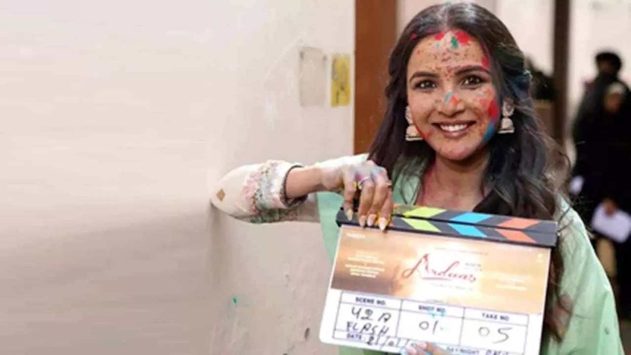 Jasmin Bhasin Feels 'Honoured' As Her Punjabi Film Ardaas Sarbat De Bhale Di Gets Release Date