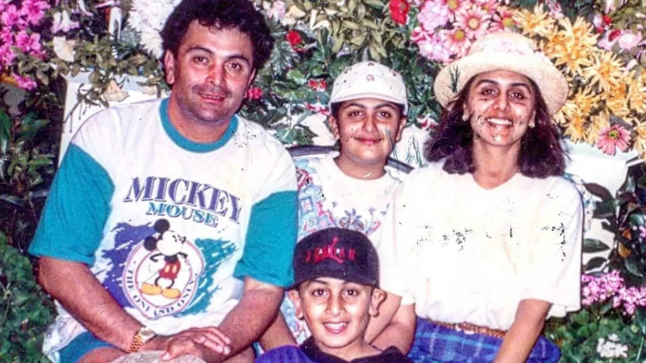 Takeaways From Rishi Kapoor’s Parenting Style To Raise Children With Well-Rounded Personality