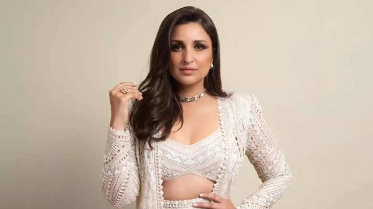 Parineeti Chopra Shuts Down Pregnancy Rumours Like A Boss, Enters 'Fitted Clothes Era'