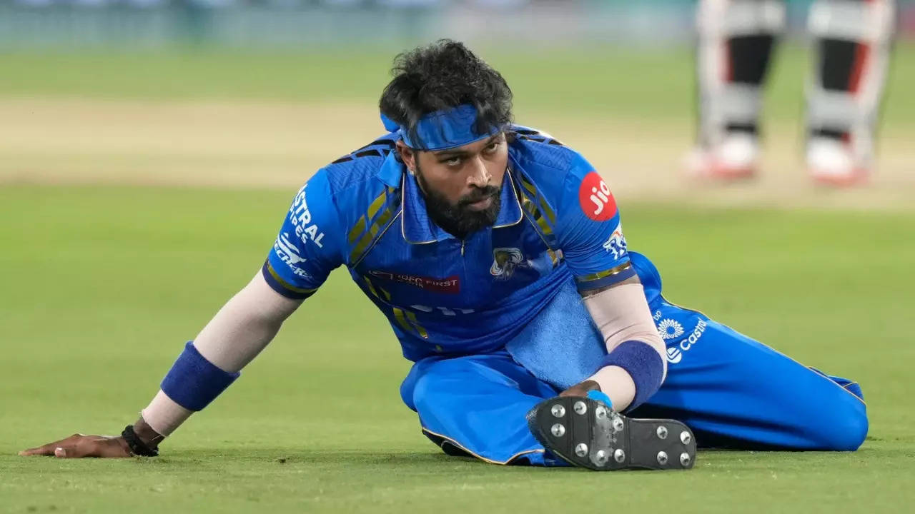 He Won't Earn His Team's Respect: Ex-India Star SLAMS Hardik Pandya After MI's Humiliating Loss To RR