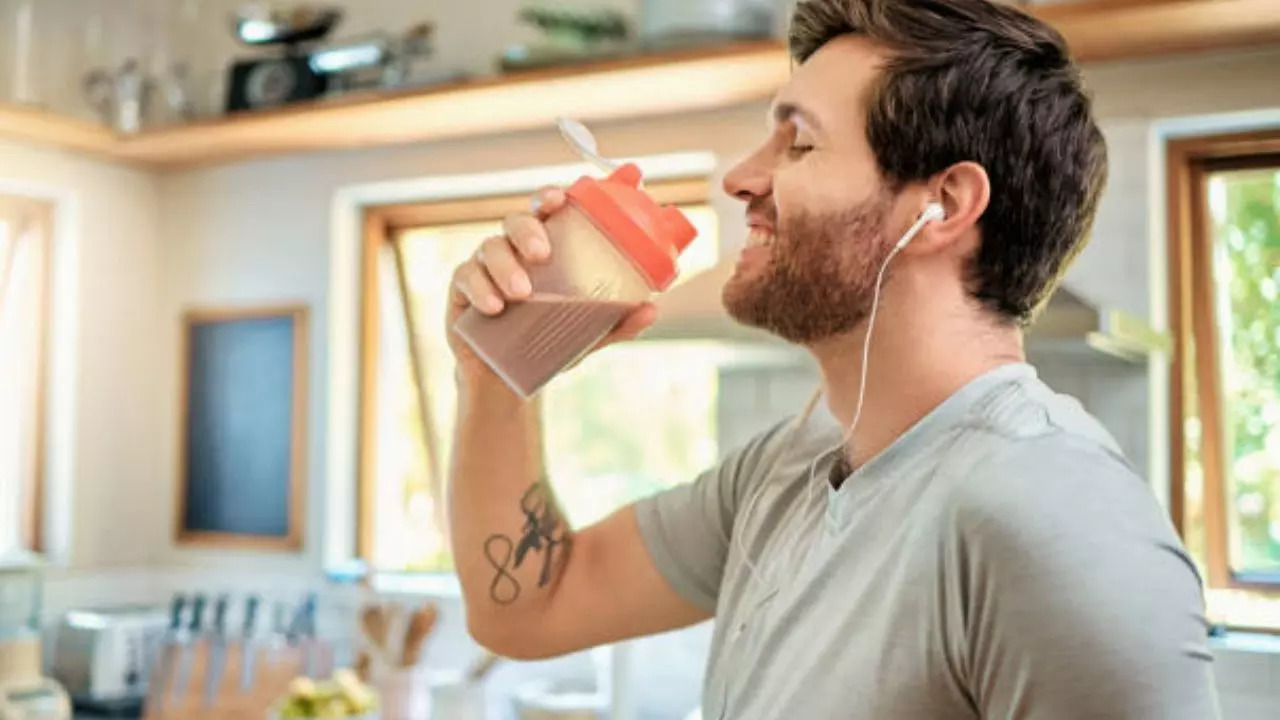 Whey Protein Concentrate VS. Whey Protein Isolate: Which One Is Best For You?