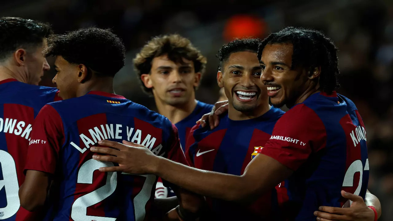 Barcelona to face PSG in Champions League quarterfinal