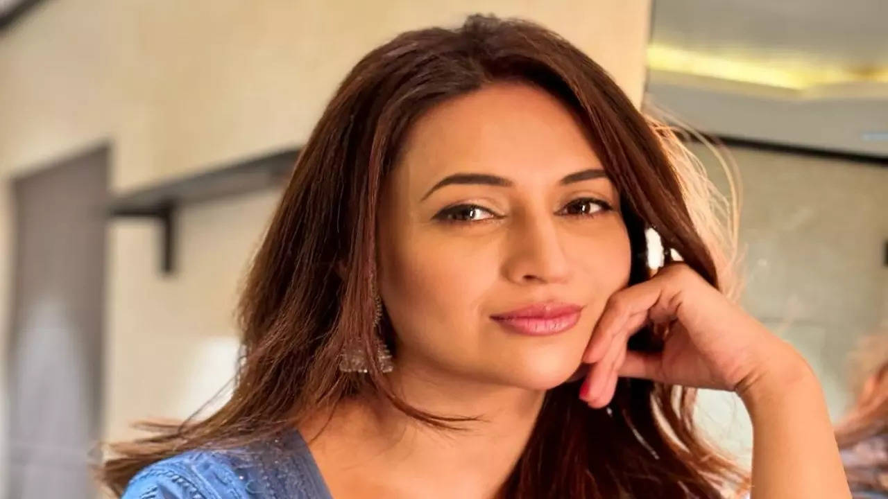 Divyanka Tripathi Finally Opens Up On Her Surgery: ‘I Fell Off The Stage And…’ - Exclusive