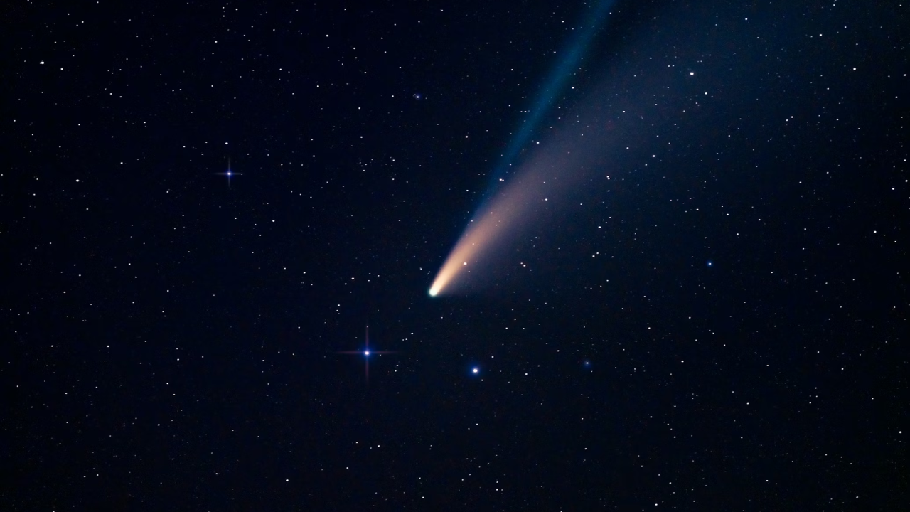 혜성 12p/pons-brooks 2024년 개기 일식 이전에 볼 수 있음: 사탄 혜성의 위치, 시간, 날짜 및 보는 방법 |  기술 및 과학 뉴스