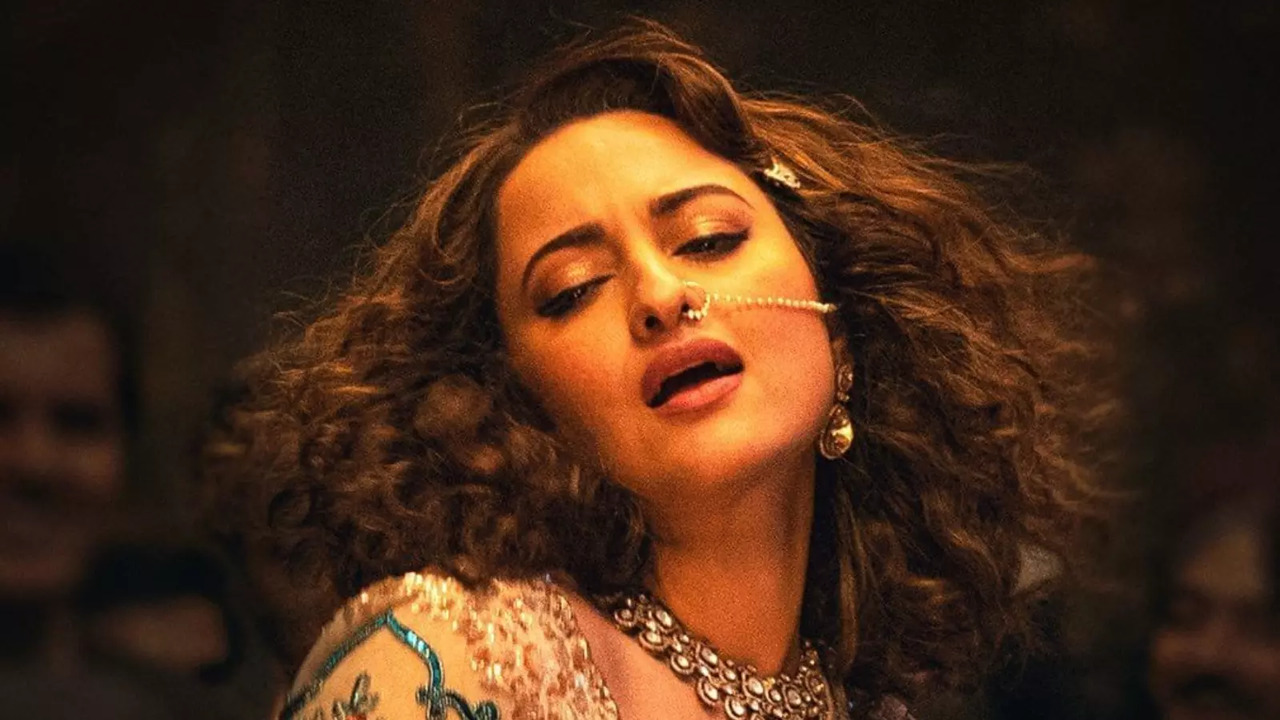 Heeramandi Song Tilasmi Bahein Out Now! Sonakshi Sinha Lets Loose In Lively Number. Watch