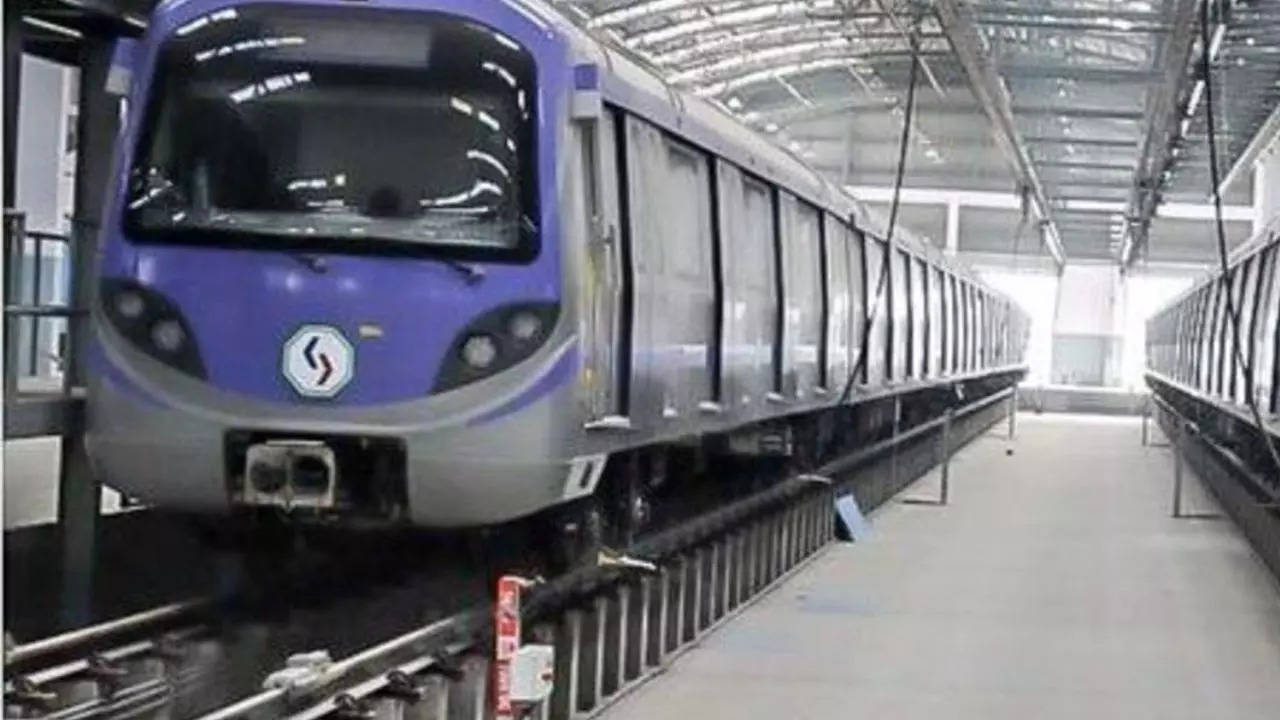 kolkata metro (2)