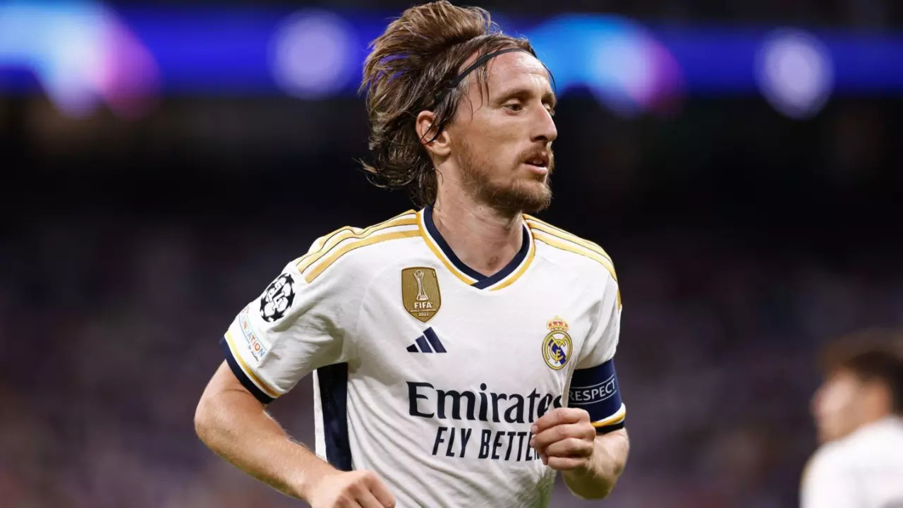 Luka Modric Wants To Retire At Real Madrid, Doesn't Want To Leave Los Blancos : Report