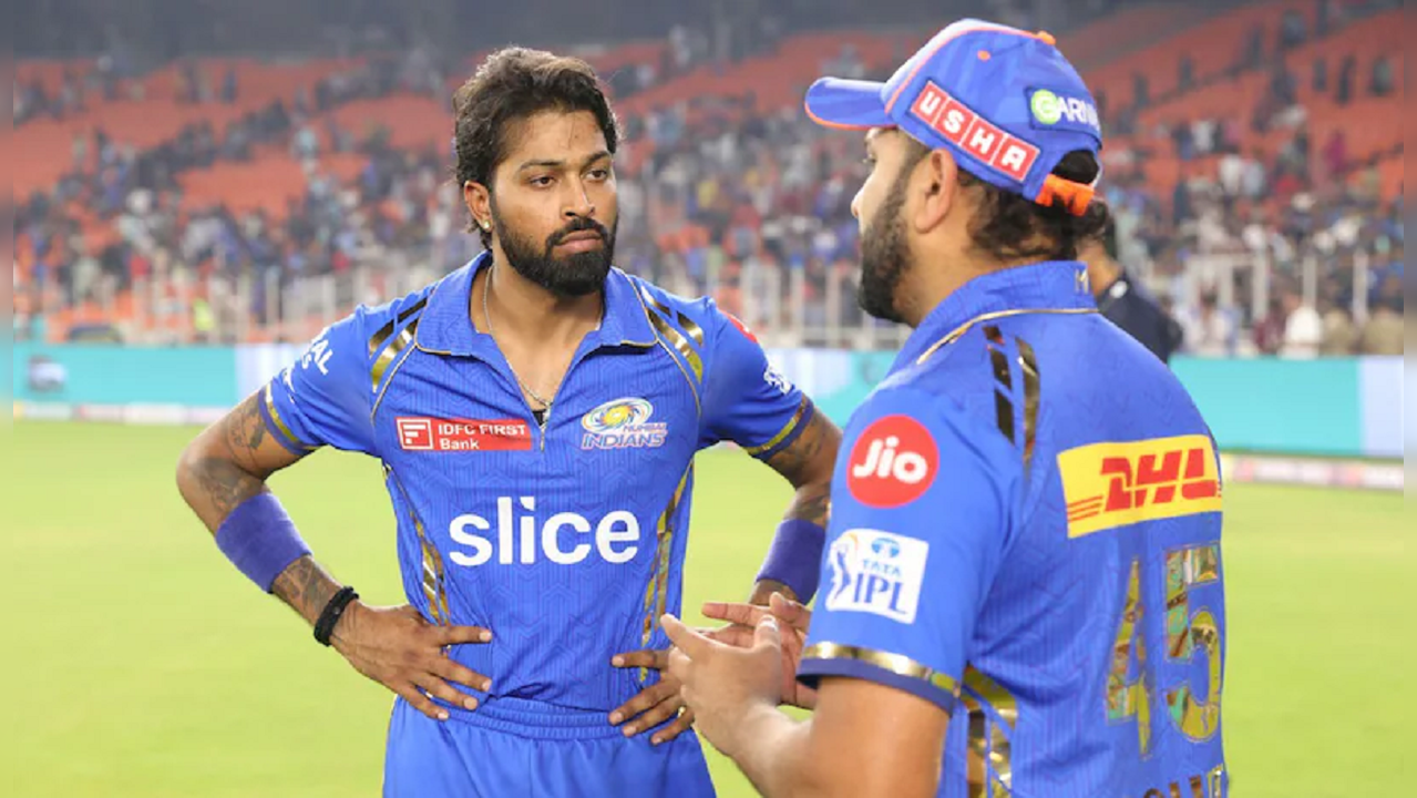 Rohit Sharma 'Not Happy' With Hardik Pandya's Captaincy, To Leave ...