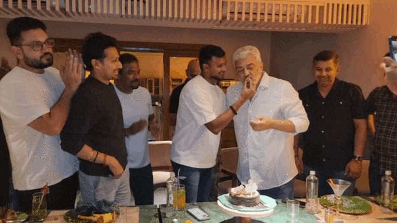 Natarajan Feeds Cake To Actor Ajith Kumar On His Birthday