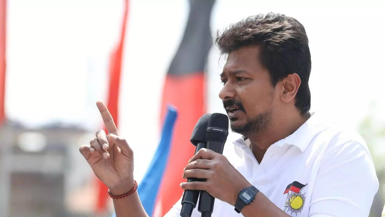 DMK Minister udhayanidhi