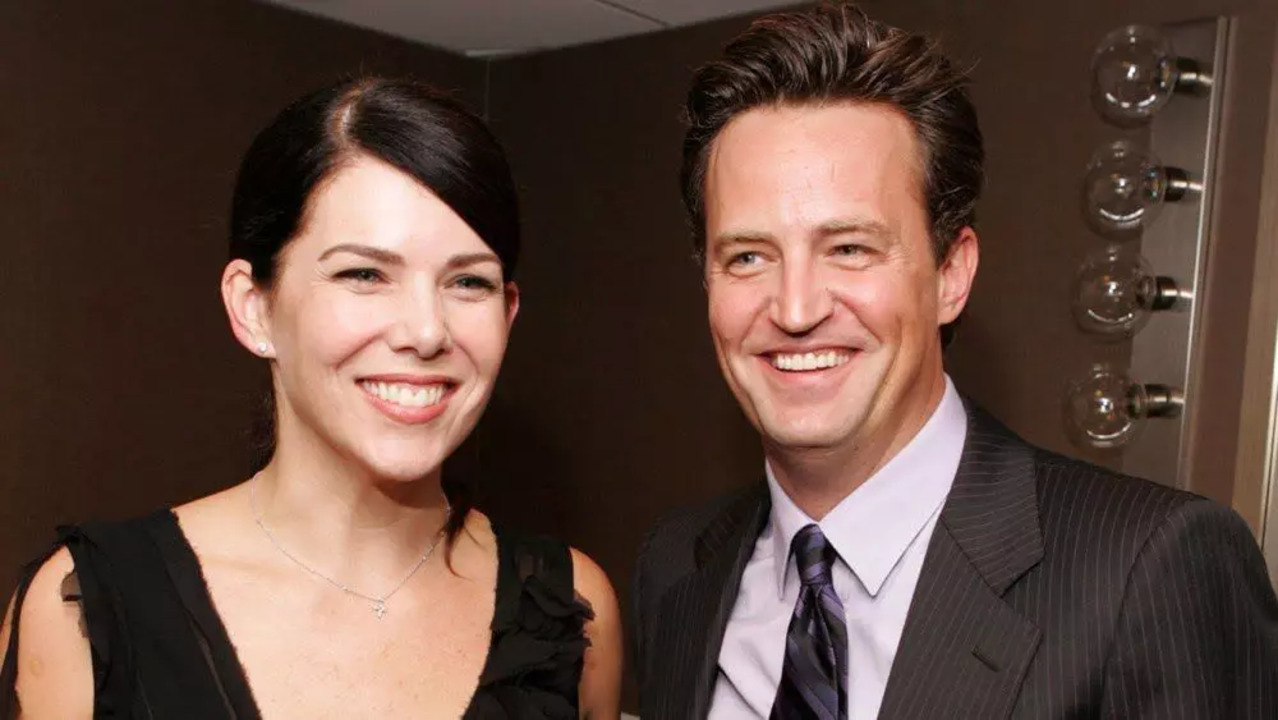 Lauren Graham Recalls Heartfelt Memories With Late FRIENDS Actor Matthew Perry