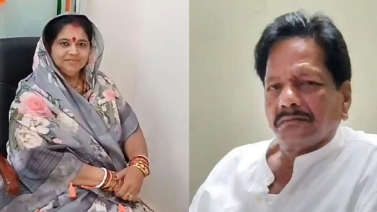 Wife Congress Mla With Different Ideology Bsp Lok Sabha Candidate Husband Leaves Home In Mp