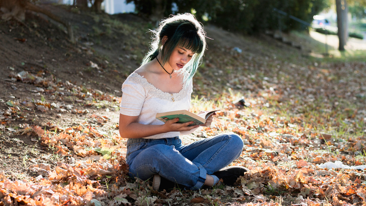 Teenager Reading Books