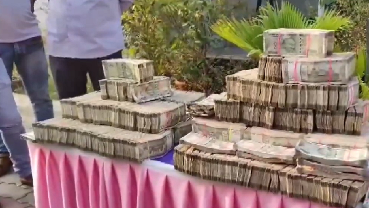 Karnataka Police Seizes Rs 5.6 Crores In Cash, 3 Kg Gold, and 103 Kg Silver