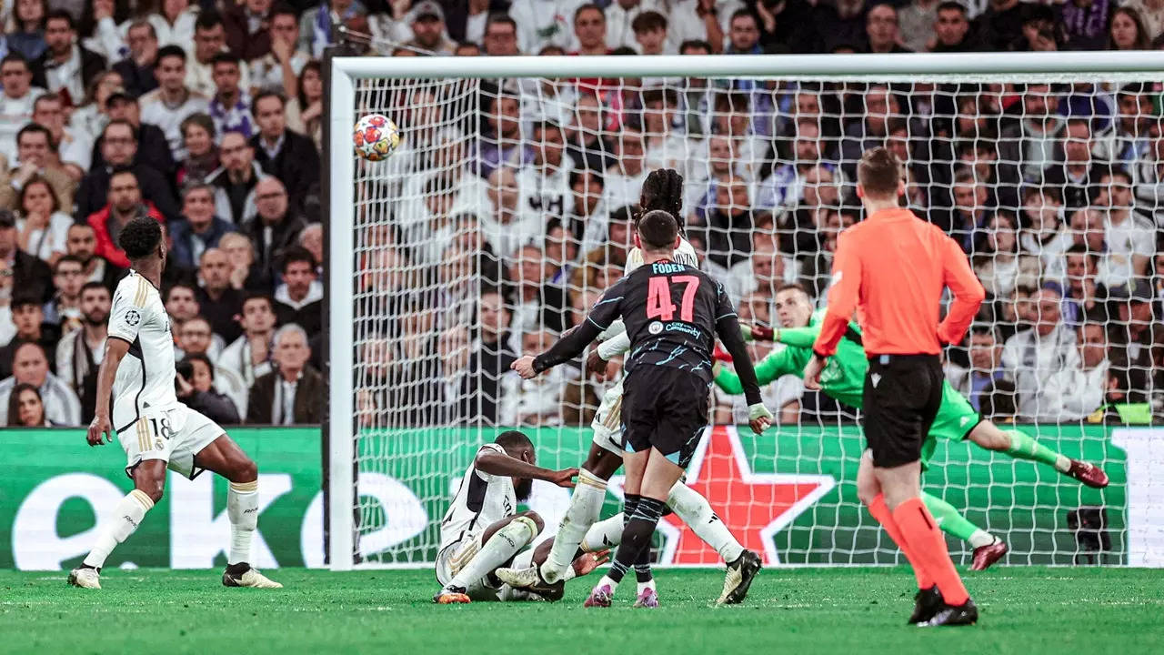 UEFA Champions League: Real Madrid 3-3 Man City & ARS 2-2 BYM At Full Time  In UCL Quarter-Final In Bernabeu, Emirates Stadium | Times Now