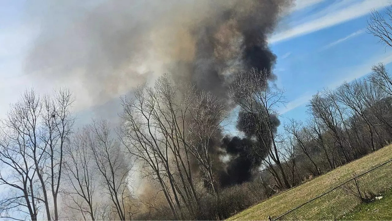 Jackson, Michigan Brush Fire: Videos, Photos Of Large Blaze In Summit ...