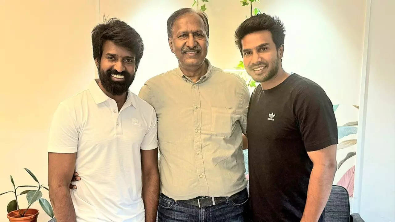 Vishnu Vishal and Soori turns friends