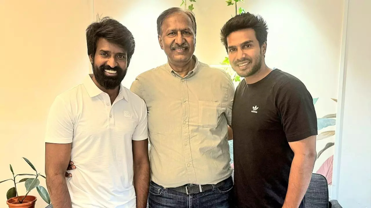 Vishnu Vishal and Soori turns friends