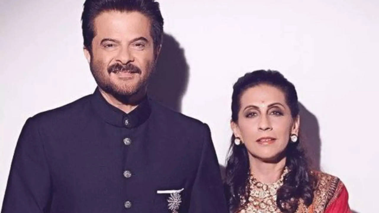 Anil Kapoor Remembers How Wife Sunita Financially Helped Him