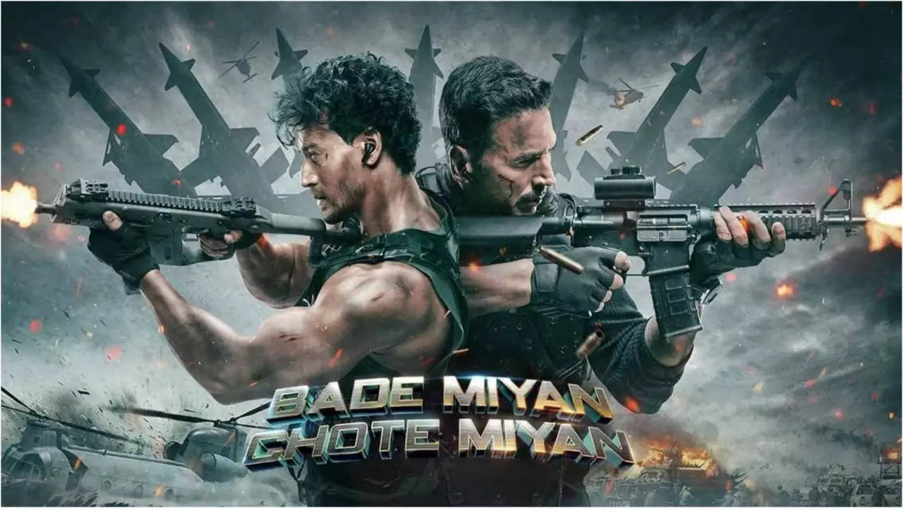 Real Weapons Amp Up Action In Akshay Kumar-Tiger Shroff Starrer Bade Miyan Chote Miyan