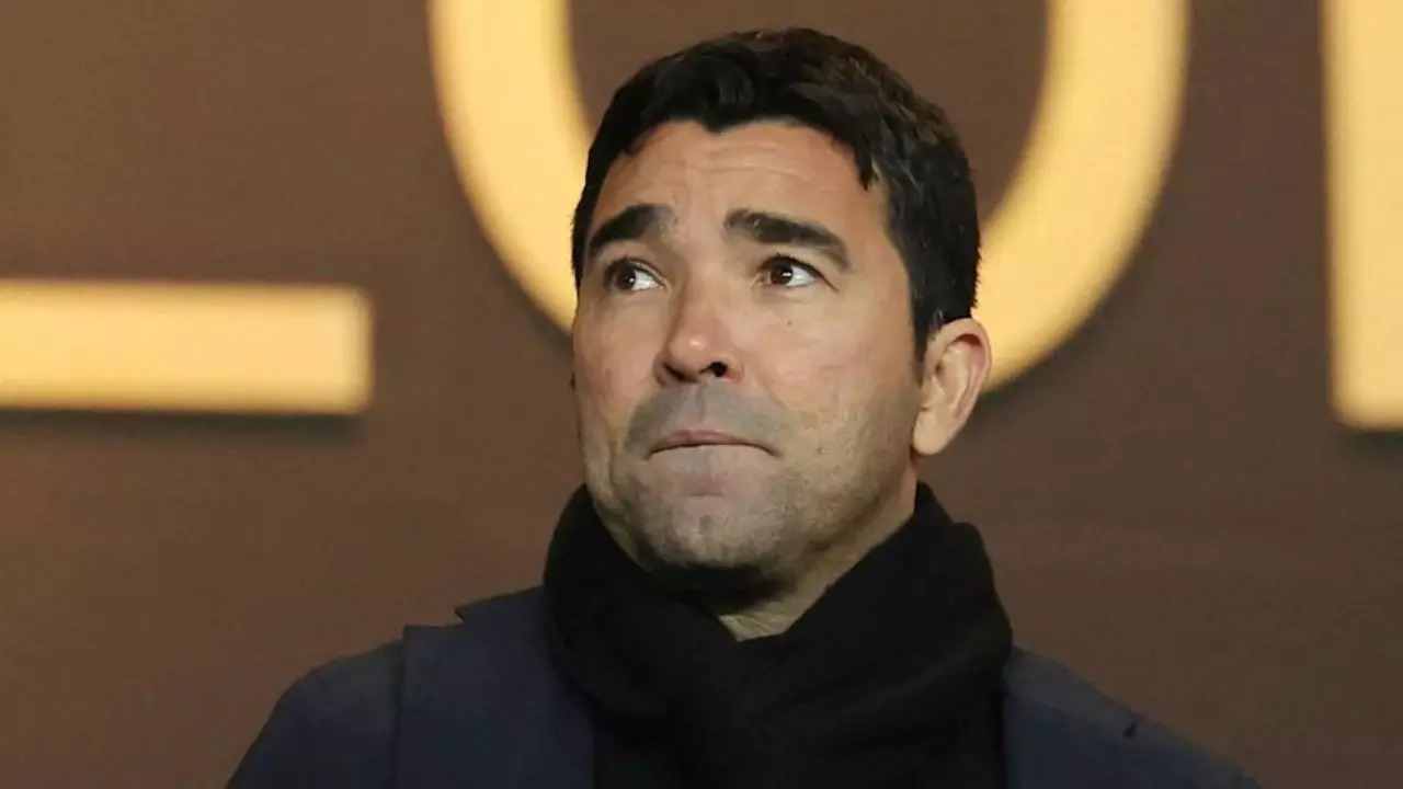 Deco, the sporting director of FC Barcelona