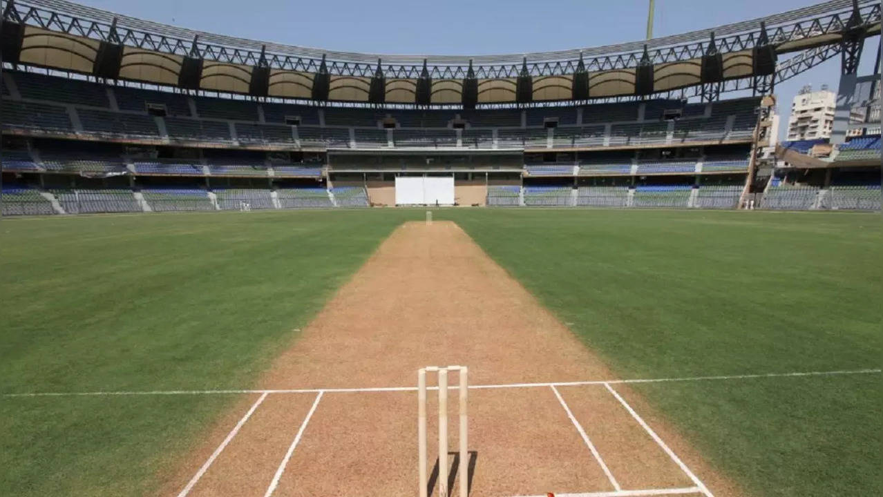 Mumbai Indians will face Royal Challengers Bengaluru at Wankhede Stadium in Mumbai on April 11