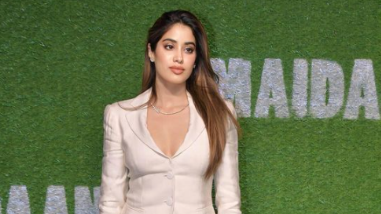 Janhvi Kapoor's vintage suit belonged to her mum