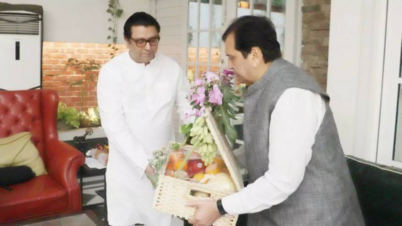 MP Lodha meets MNS chief Raj Thackeray