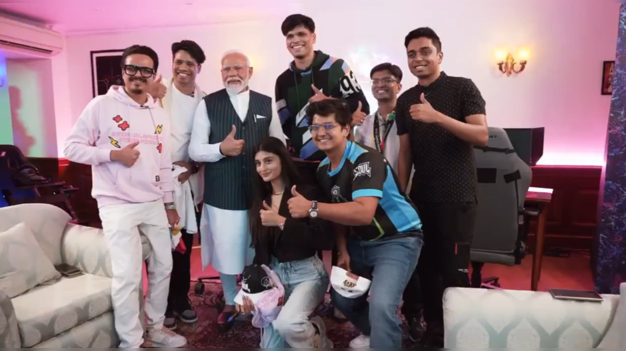 PM Modi met gamers