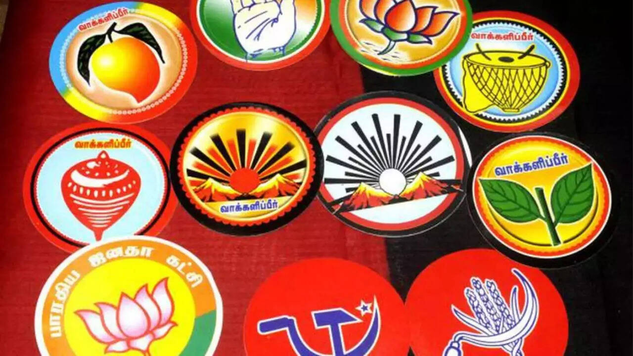  தமிழகம், புதுச்சேரியில் உள்ள 40 மக்களவை தொகுதிகளில் பிரதான கட்சிகளின் வேட்பாளர்கள் யார்? - முழு விவரம் 