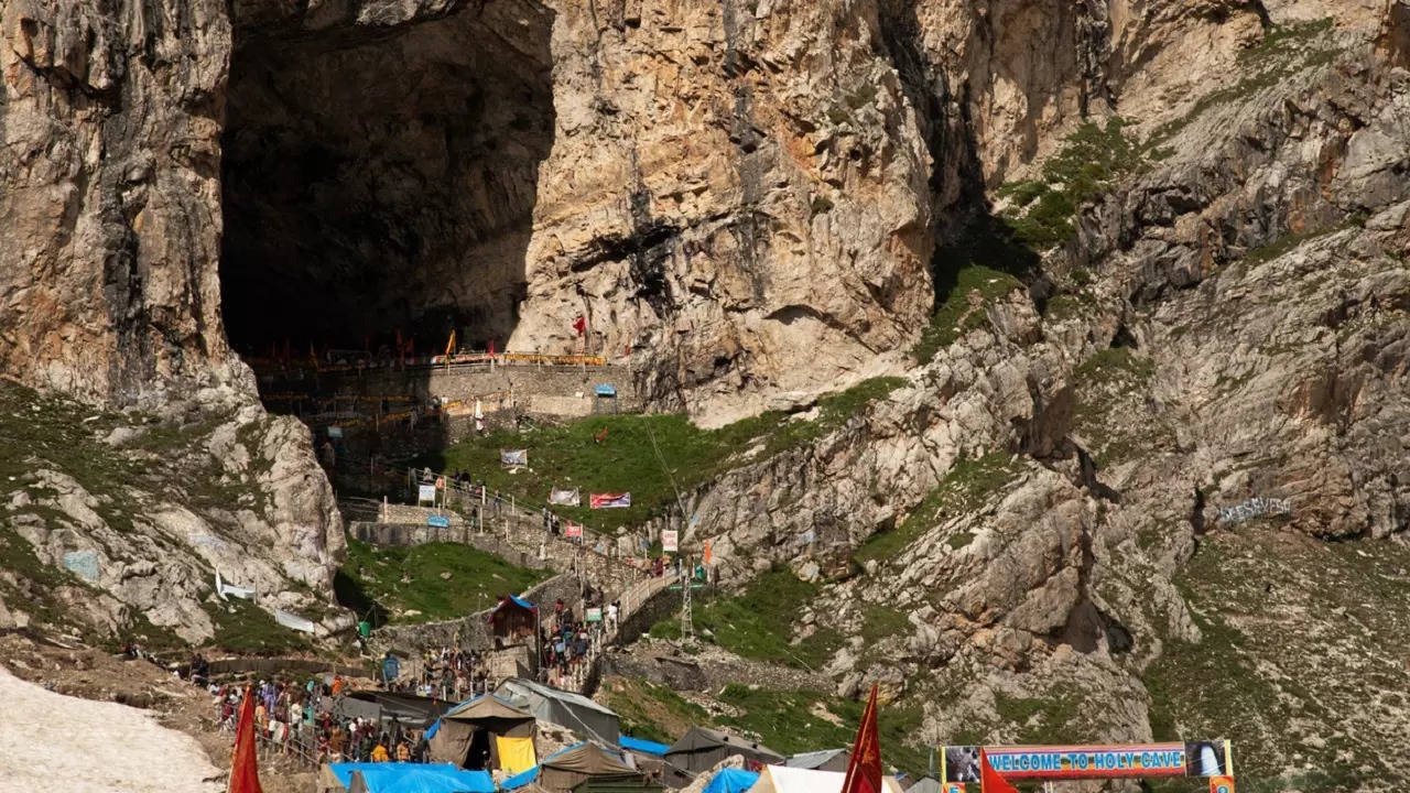 Amarnath Yatra 2024: Registration Begins Today | Check Dates, Routes & Other Details