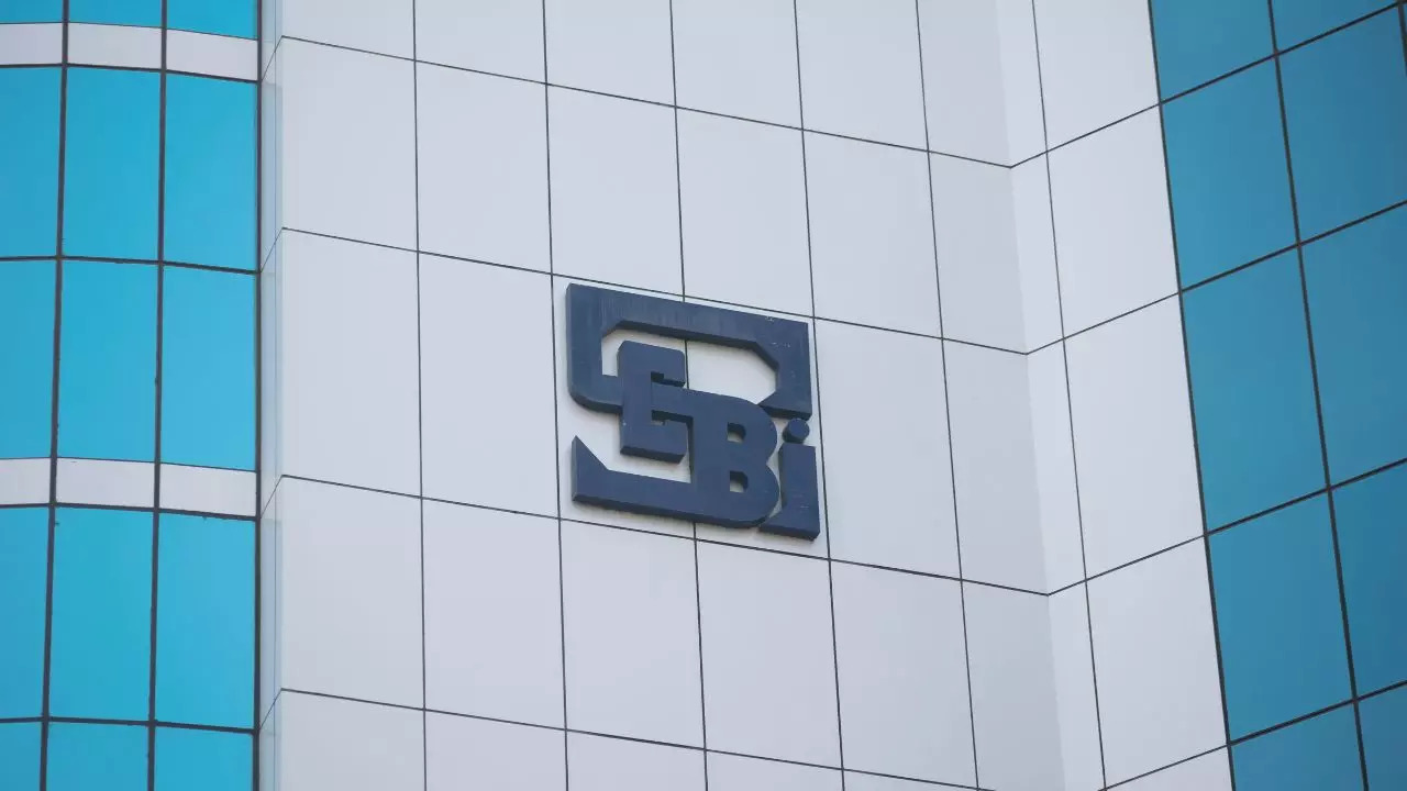 Markets Regulator SEBI Slaps Over Rs 14 Crore Fine on 7 Individuals - Check Details