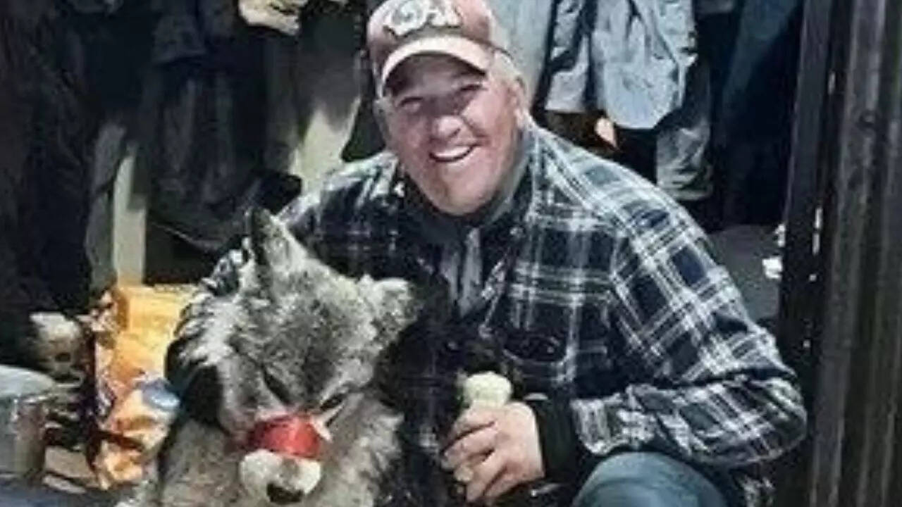 Cody Roberts Wolf: Who Is Cody Roberts? Petition Demands Felony Charges ...