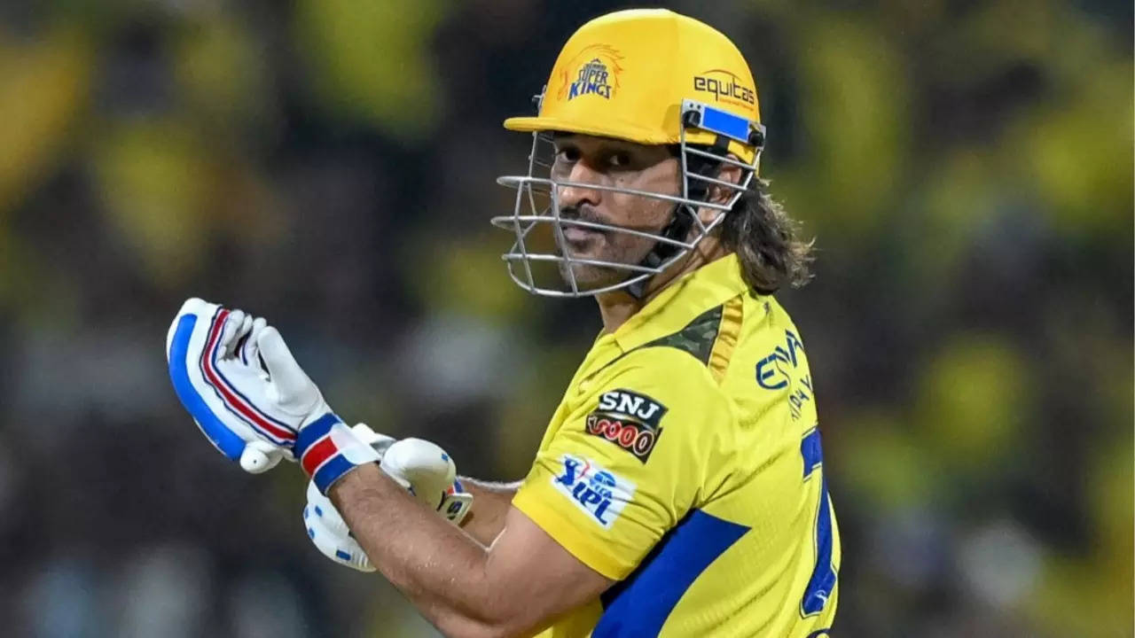 Noise Level At Ekana  During LSG vs CSK Reach MASSIVE Heights When MS Dhoni Comes Out To Bat | See VIRAL Pic